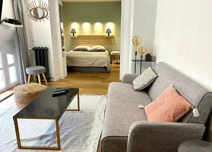 Апартаменты Loft Varenne *